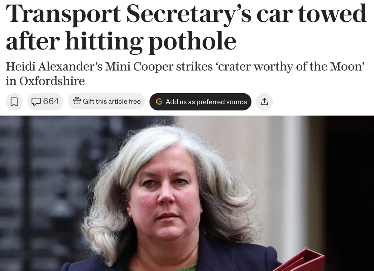 The_Beginners's tweet image. One empty space hits another
#HeidiAlexander #pothole #DfT