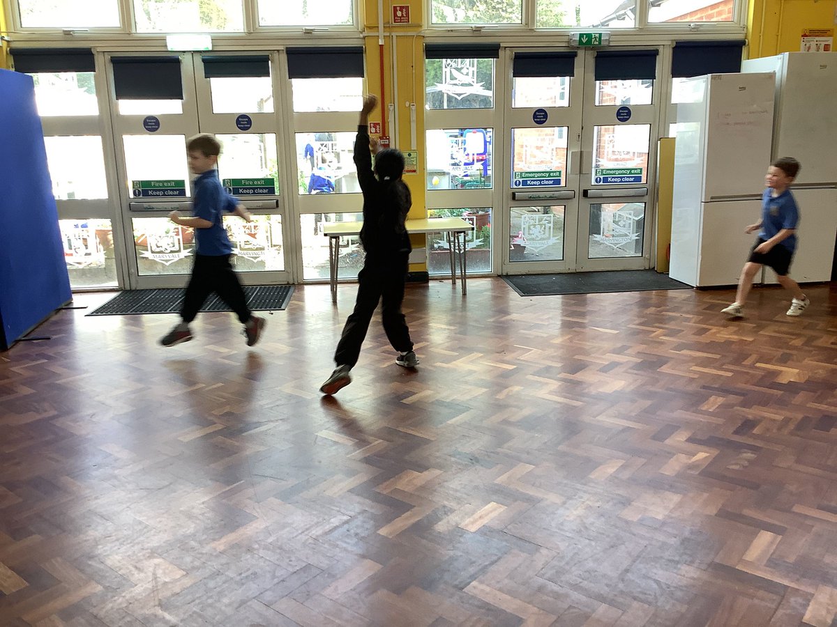 AbbeyPrimary's tweet image. #y2 enjoyed moving freely to music #PE