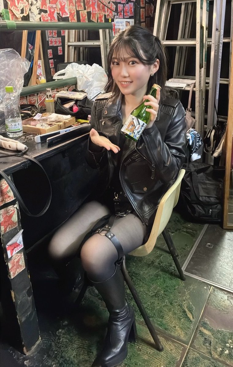 FIRSTCONTACT_JP's tweet photo. 本日はTanTanの生誕日🎂���
またお酒に溺れる年になることでしょう🍶
Happy Birthday TanTan🍶
#1stcontact https://t.co/WTuUeDfo6Y