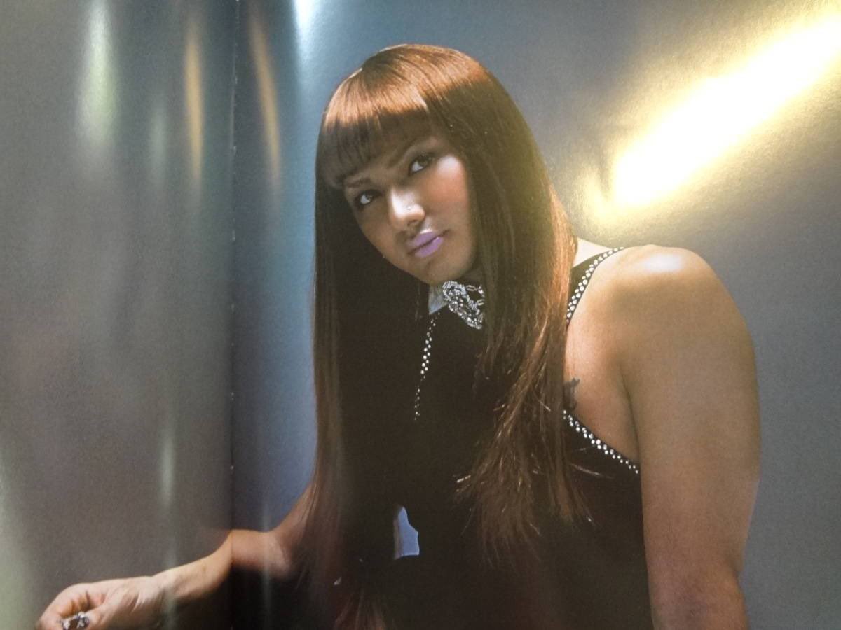 kari 🖤 tweet media