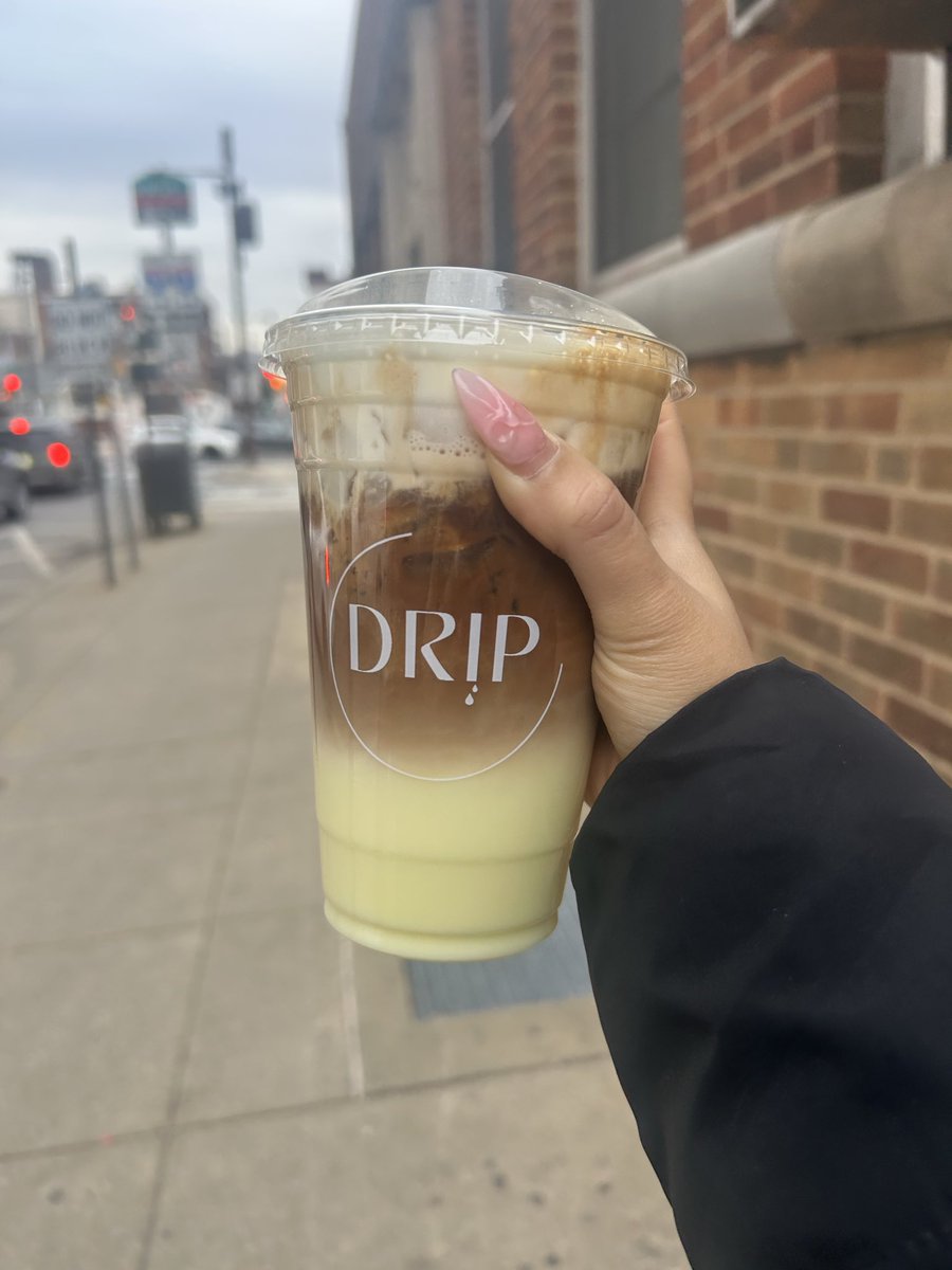 Eviee Chee tweet media