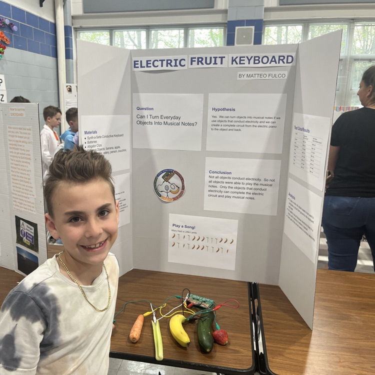 Coolidge School tweet media