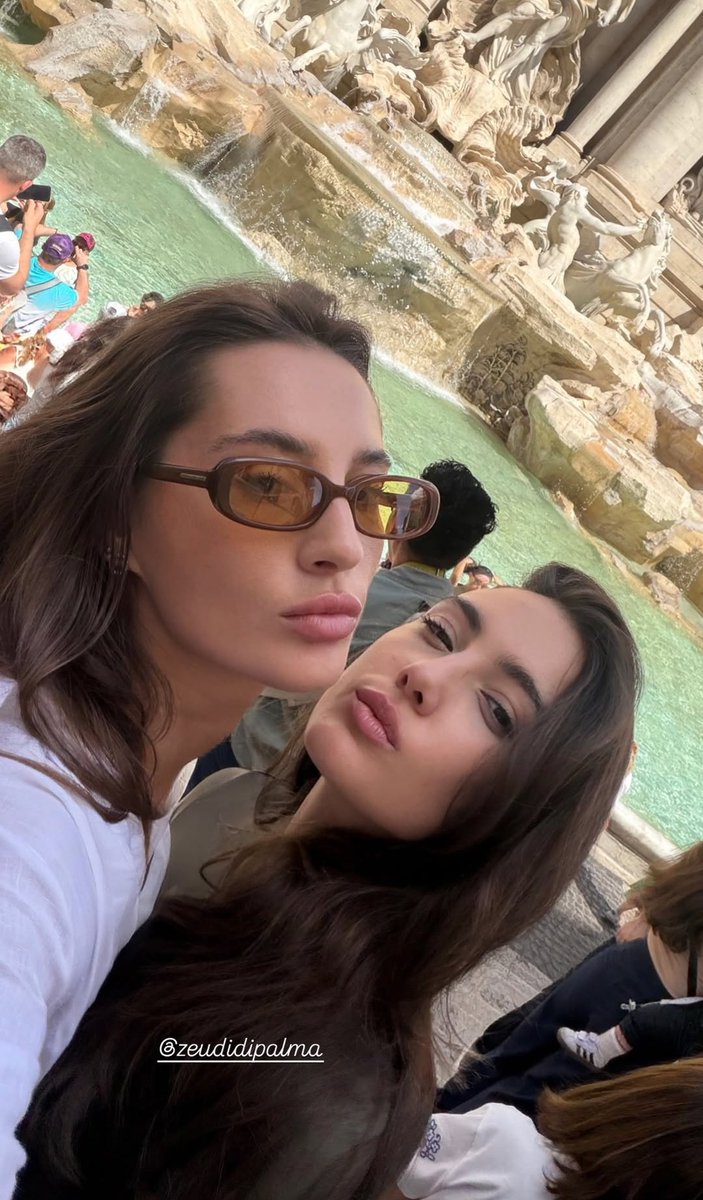 zarlet ✈️☕️🧲 tweet media