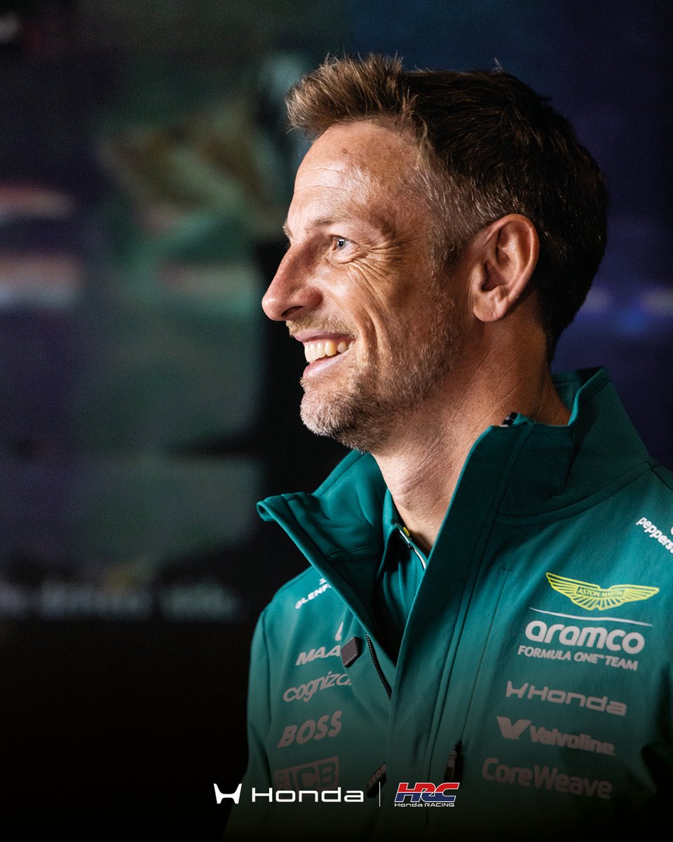 HondaRacingF1's tweet image. Reuniting with old friends 🤝

#F1 #F1JP