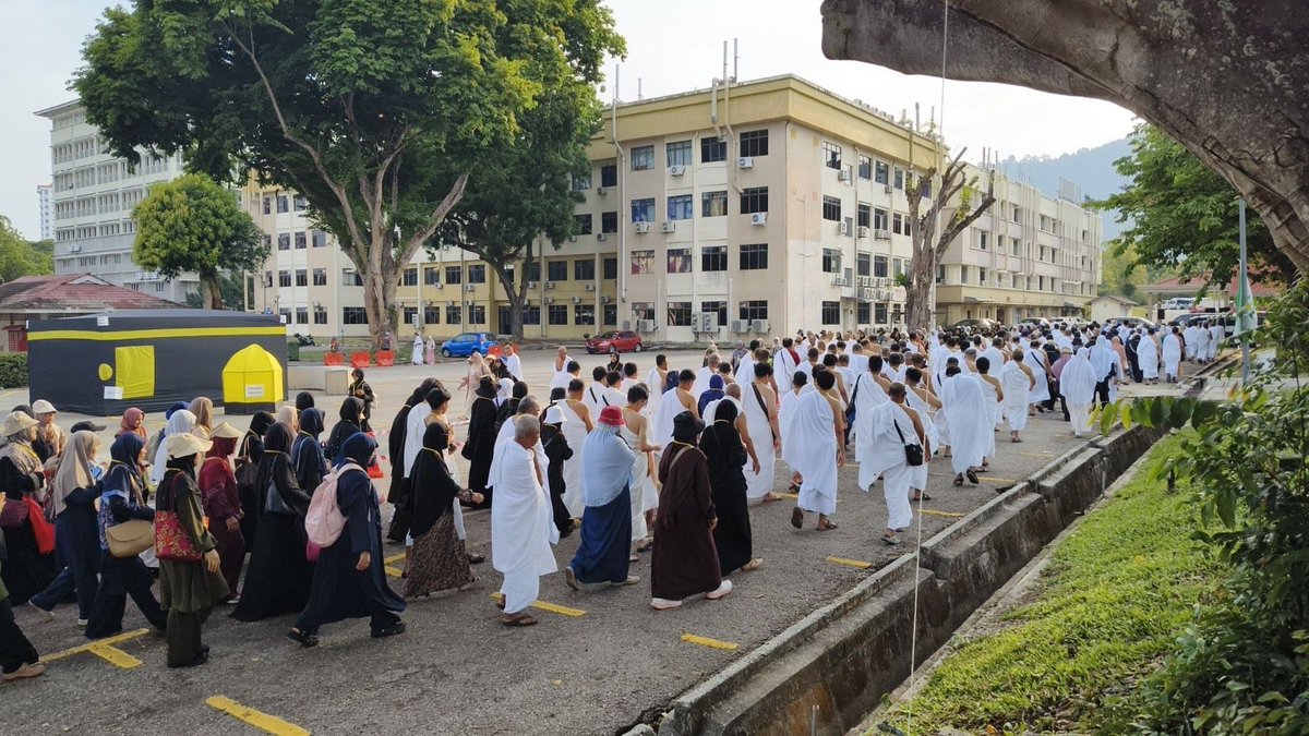 إياد الحمود tweet media