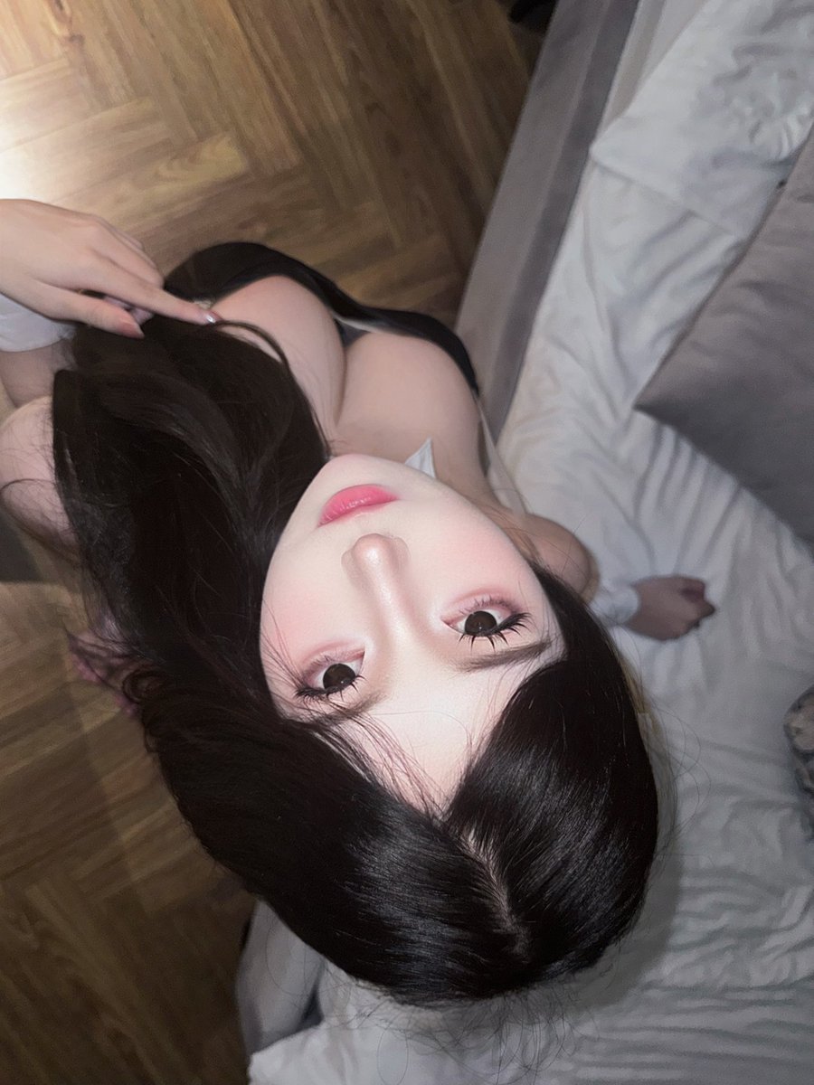 xinh gai tinh quai tweet media