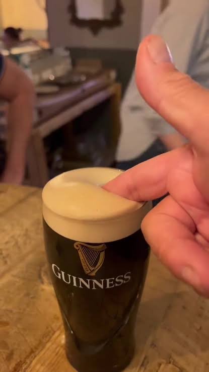 bgardmercerIV's tweet photo. Good morning D3 burnerverse. As the Eagles, Judges, and Bears head to the airport, I find myself sipping on a lovely Guinness ☘️ 🇮🇪, got me feeling like a leprechaun. I guess this is how WashU’s Ryan Soong feels everyday. Once again #tappedin, using this sacred nectar to steady my nerves before a weekend of UAA baseball at its absolute peak. #UAAFamily
