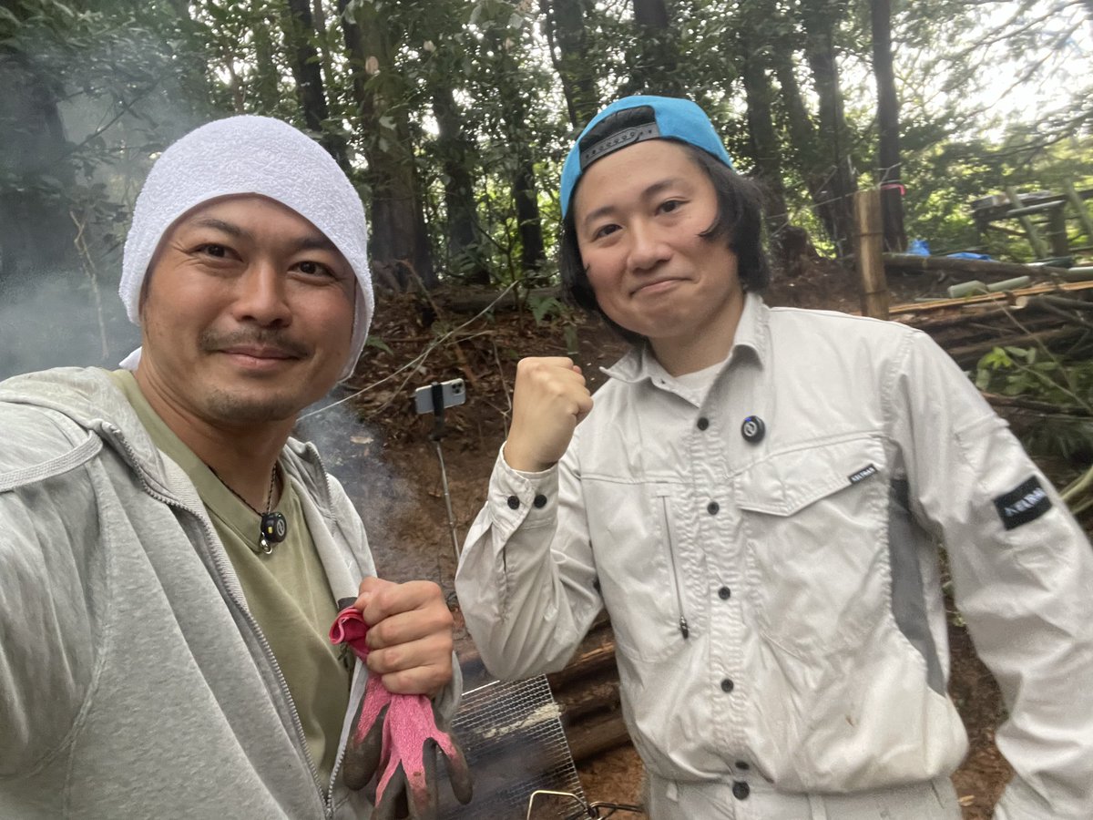 satou19880303's tweet image. 福岡のキッカーズ一軍のずいえきさんのずいえき山に昨日、今日と来ました！
一次、橋本君が来山するとゆう事でバタバタしたけど、無事みんなでご飯食べて解散できたー！！
明日はずいえき山最終日！！
夜はずいえきさんと中洲で飲むかも😳

#kick
#キッカーズ一軍
#ずいえき
#はしもとくん