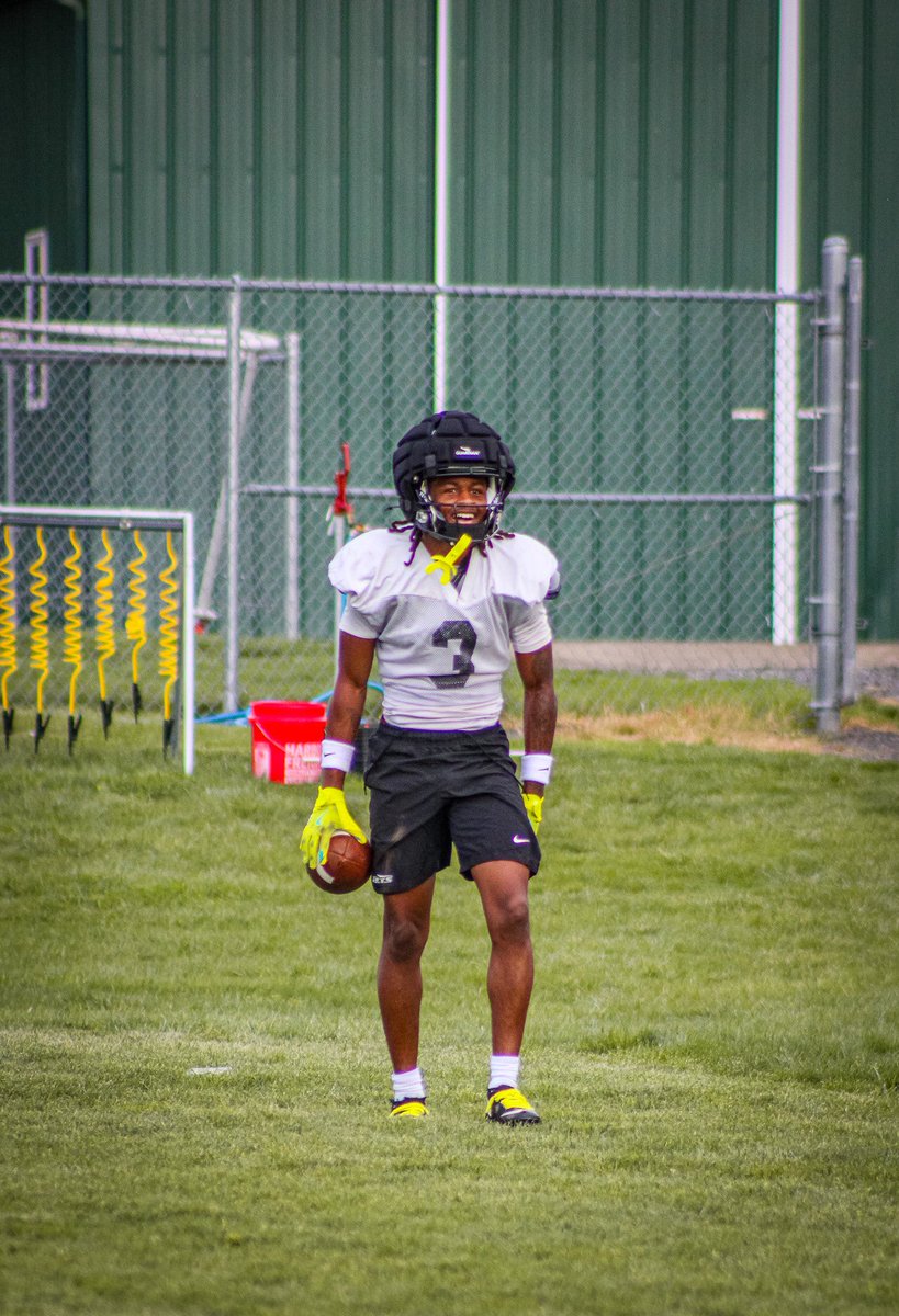 Delaware Valley University Football tweet media