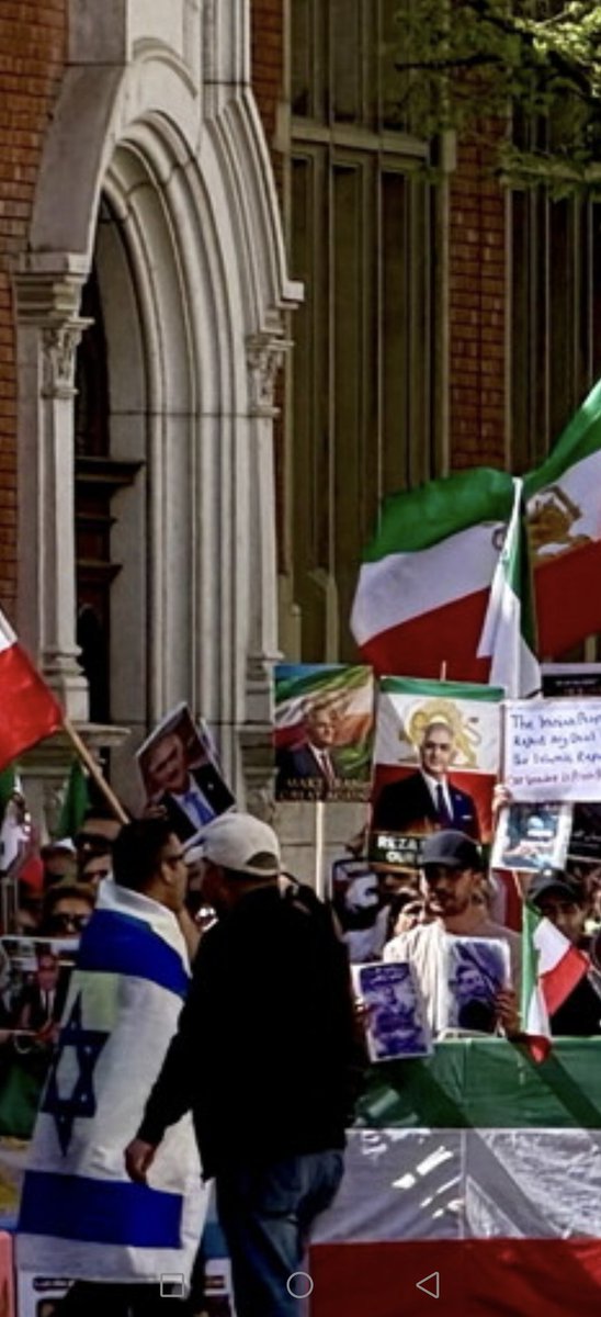 discoveryclb's tweet photo. @Polymarket Even so, the poster in this image clearly shows “Make Iran Great Again.”

Is Polymarket seriously telling us to get our eyes checked? It’s clearly visible that it says “Make Iran Great Again.” Yet they’re calling it “unreadable”? This is starting to look like a joke. https://t.co/ZCenRVnFhq