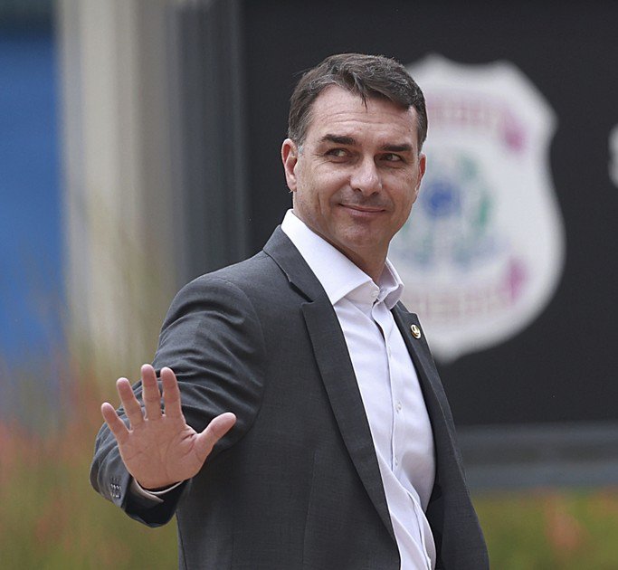 Notícias Paralelas tweet media