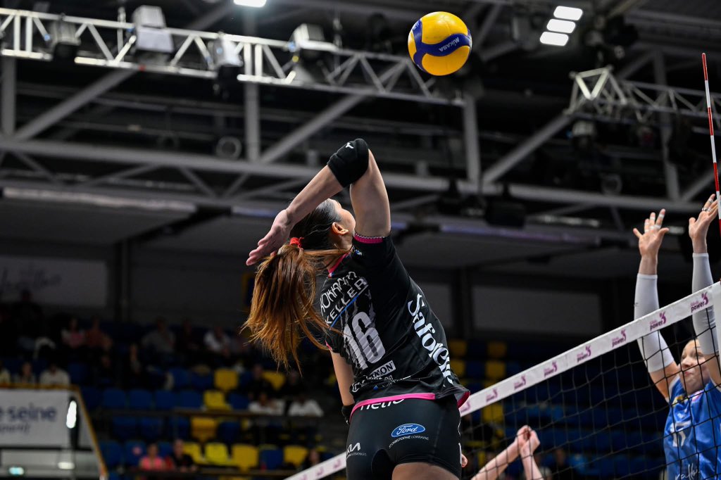 พออ tweet media