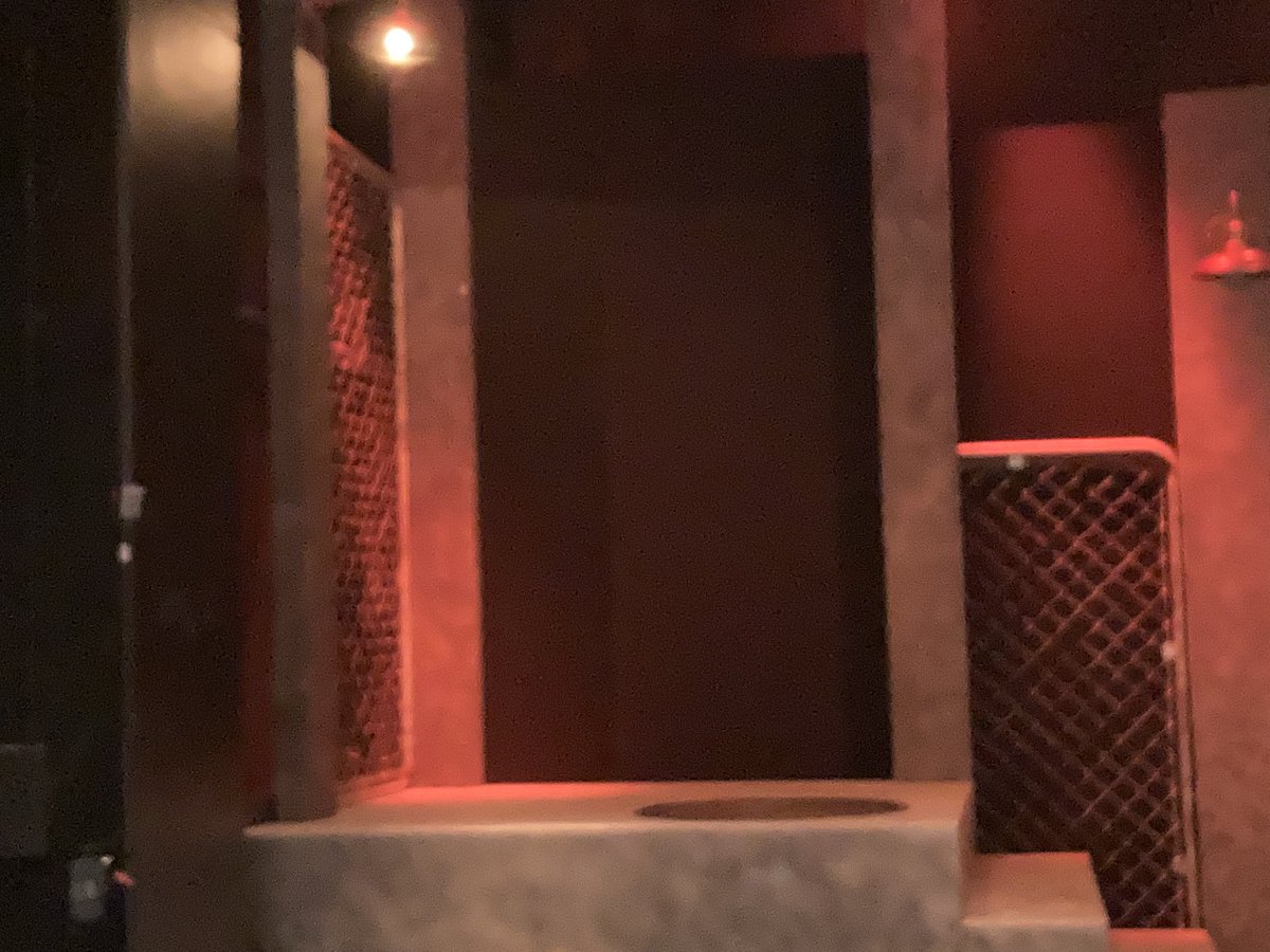 希望の星 第8回公演「深淵の光」観劇わず。前方席は椅子が低いので後方に着席。良い「本」である。「正義」とは限らないが、人は自分の価値観や主義と共に生きている。
#深淵の光 #希望の星