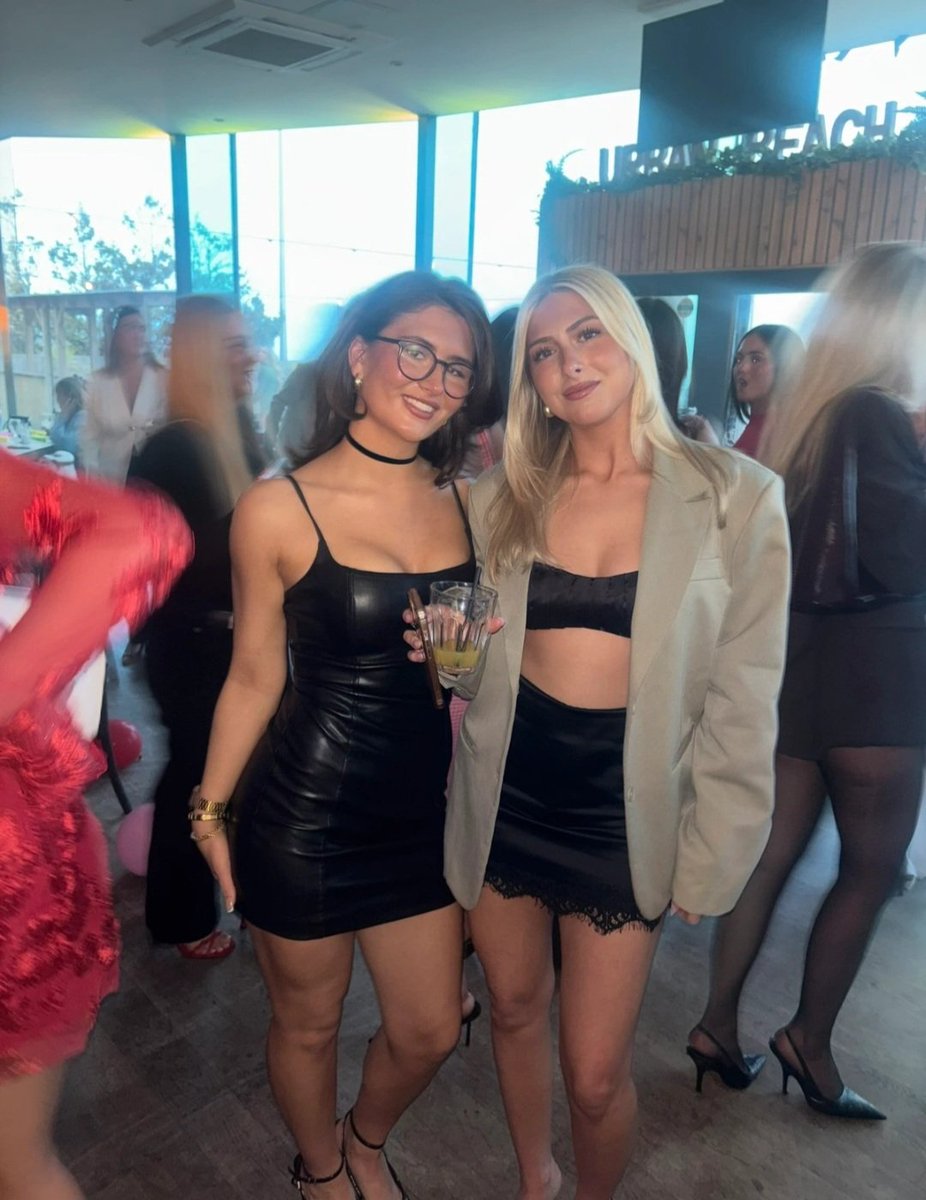 Leather Babes tweet media