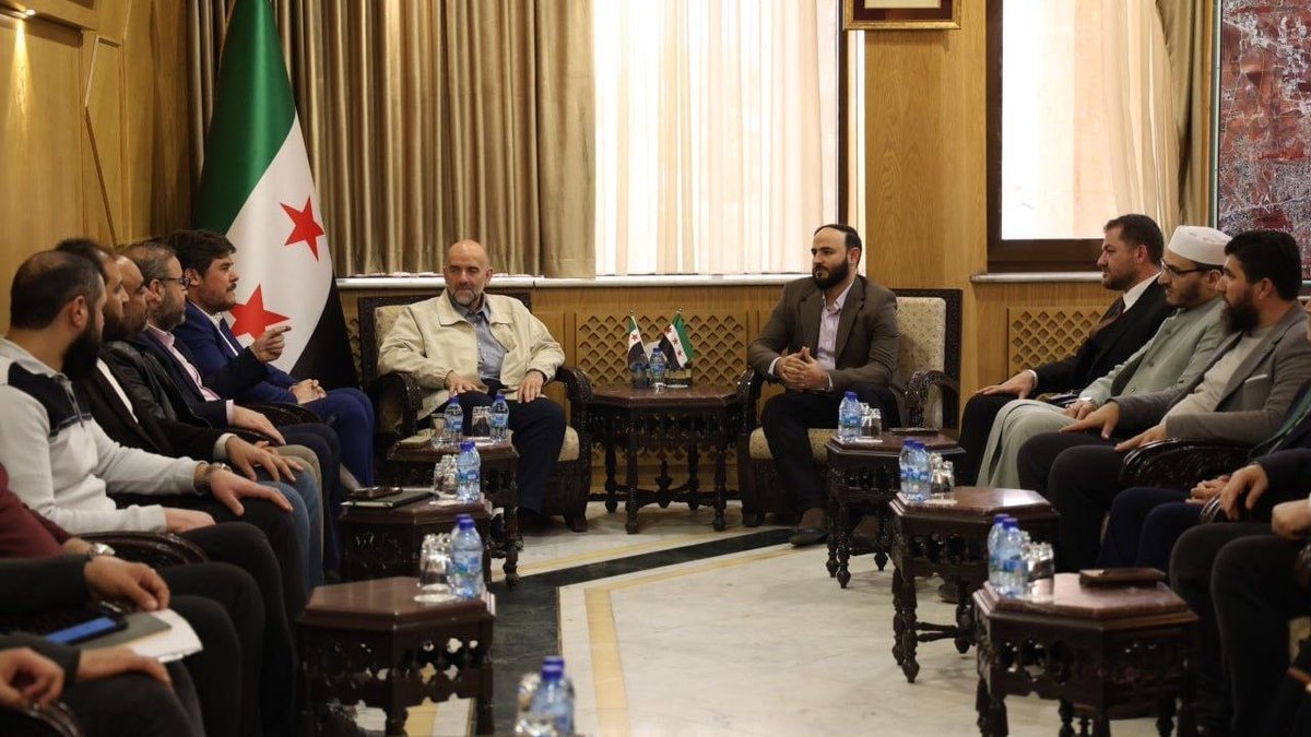 قاسم tweet media