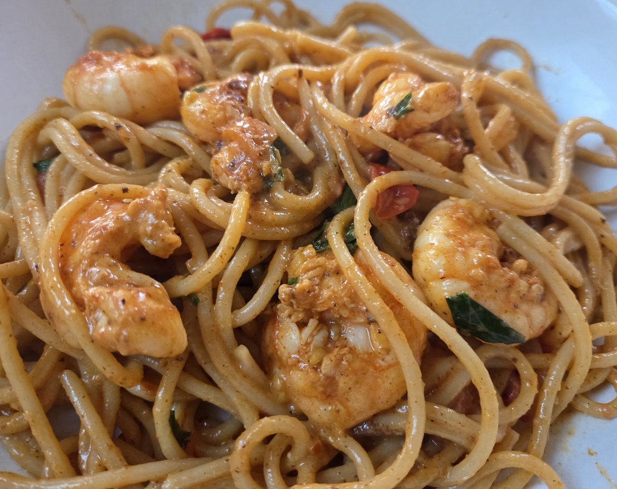 unwantedgherkin's tweet image. Cajun butter spaghetti with prawns #dinner