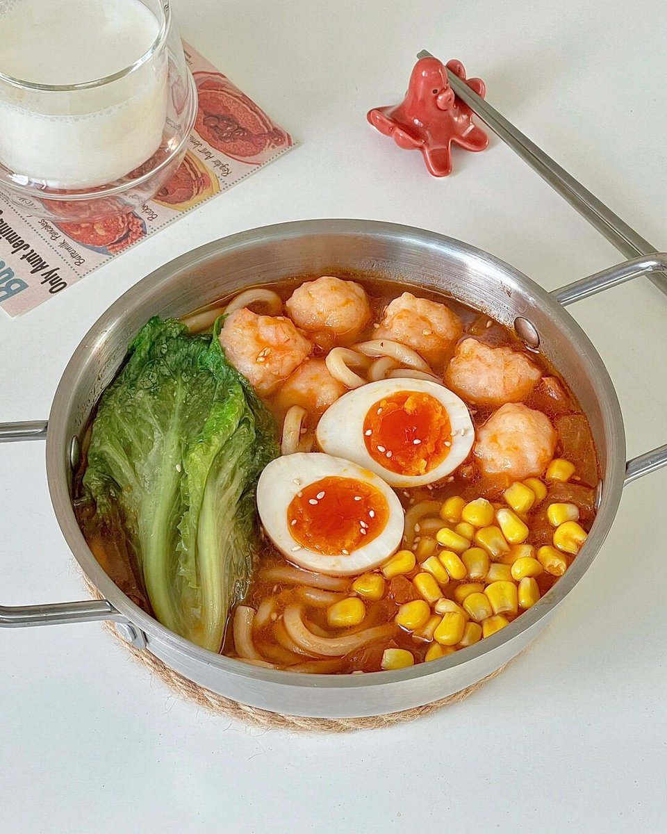 lalprnctayfik tweet media