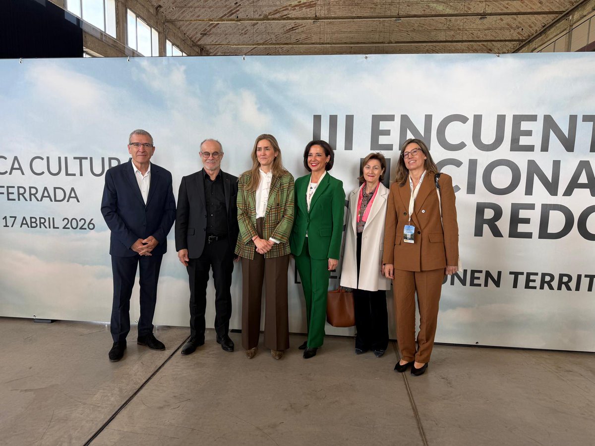 FarmaConcyl's tweet photo. 🏆 Las Escuelas Rurales de Salud han sido reconocidas en la I edición de los Premios a Proyectos de Innovación Territorial del Ministerio para la Transición Ecológica y el Reto Demográfico.

Una iniciativa que demuestra que cuidar la salud también es cuidar nuestros pueblos. 🌿 https://t.co/mgmQP2ghEt
