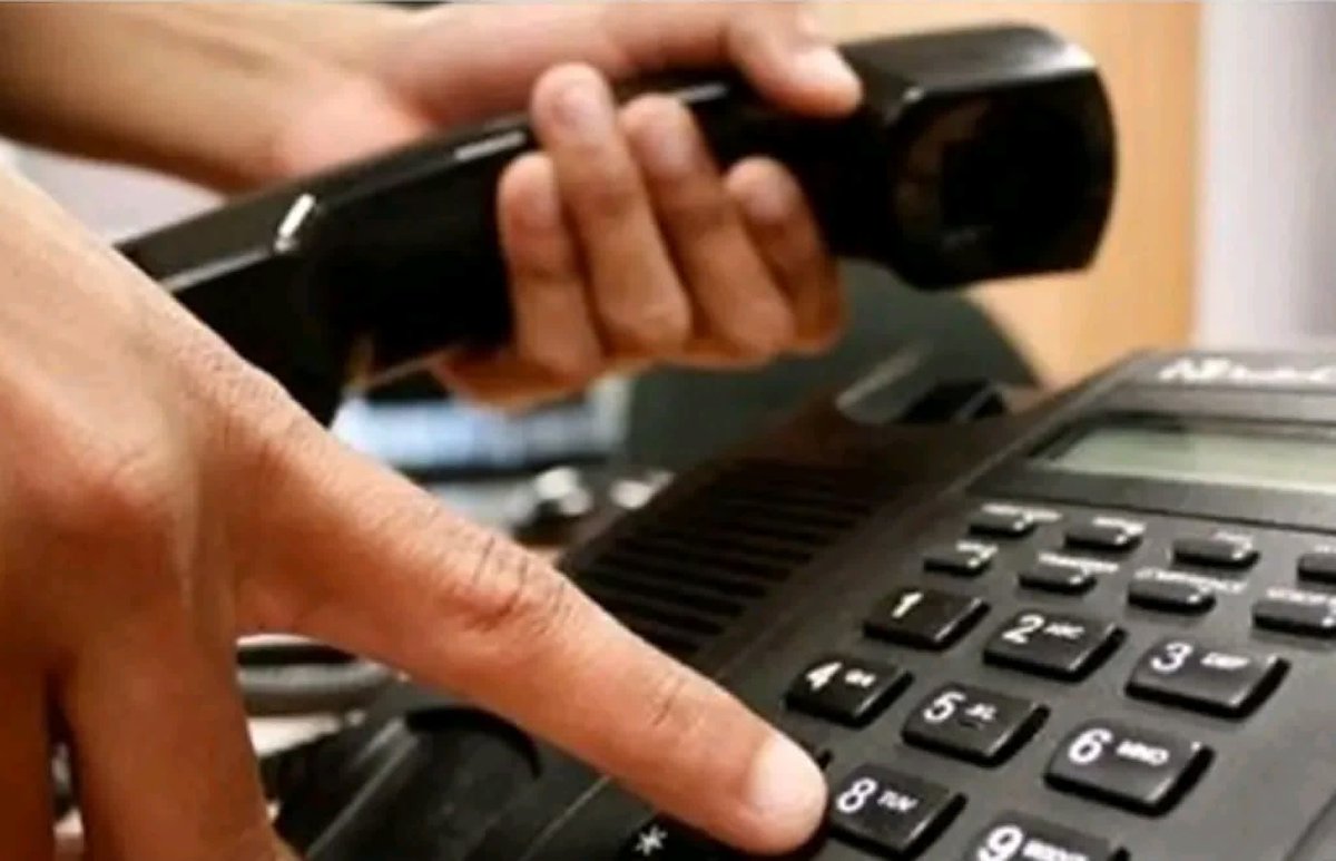 💁‍♀️Si eres cliente del servicio de Telefonía Fija Alternativa, podrás recargarlo fácilmente desde #Transfermóvil.
👉La recarga te permite realizar llamadas 📞y enviar SMS internacionales 💬, o continuar disfrutando del servicio si se agotó tu cuota básica mensual.
#EtecsaConCuba🇨🇺