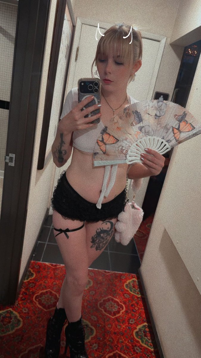 StarLight213d's tweet photo. Let me be your sexiest fantasy 🩰🤤 https://t.co/mlphDBmJcS