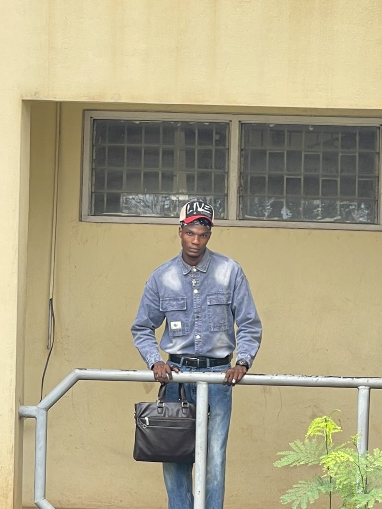 OLA❎🅾️ tweet media