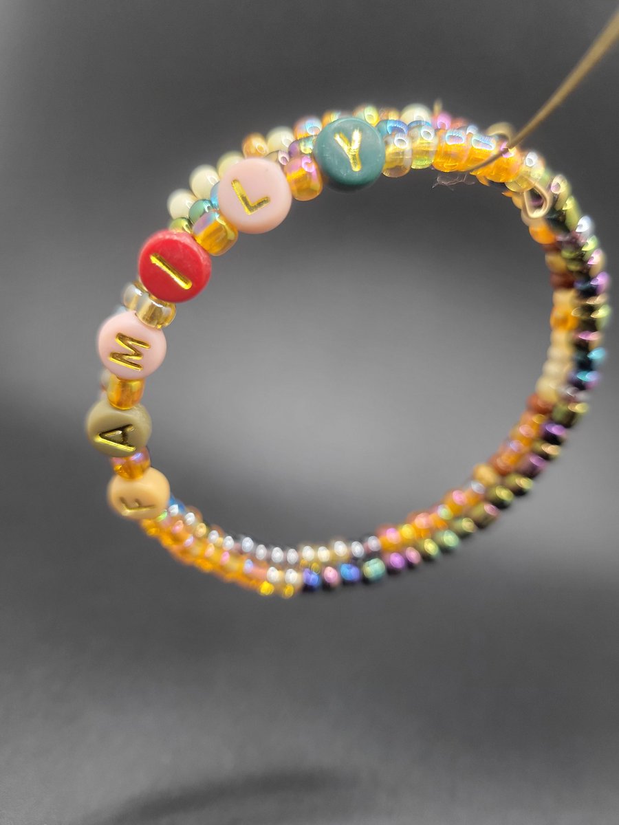 Bead Who You Are tweet media