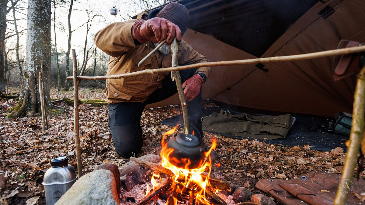 Bushcraftowy minimalizm czyli weekend z 18-litrowym plecakiem ;) youtu.be/anU3qjCx8Io?si… via <a href="/YouTube/">YouTube</a>