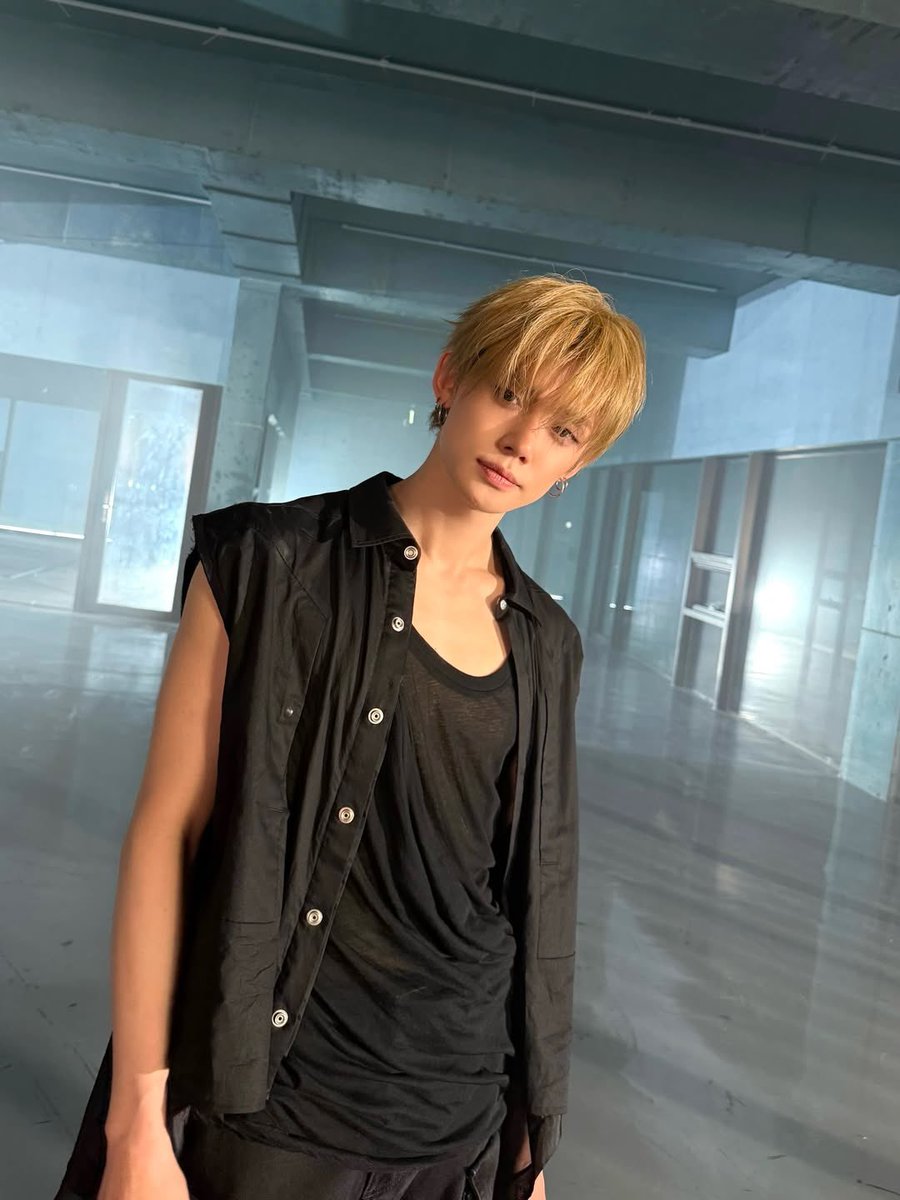 tong 😼ྀིྀིྀིྀིྀི tweet media