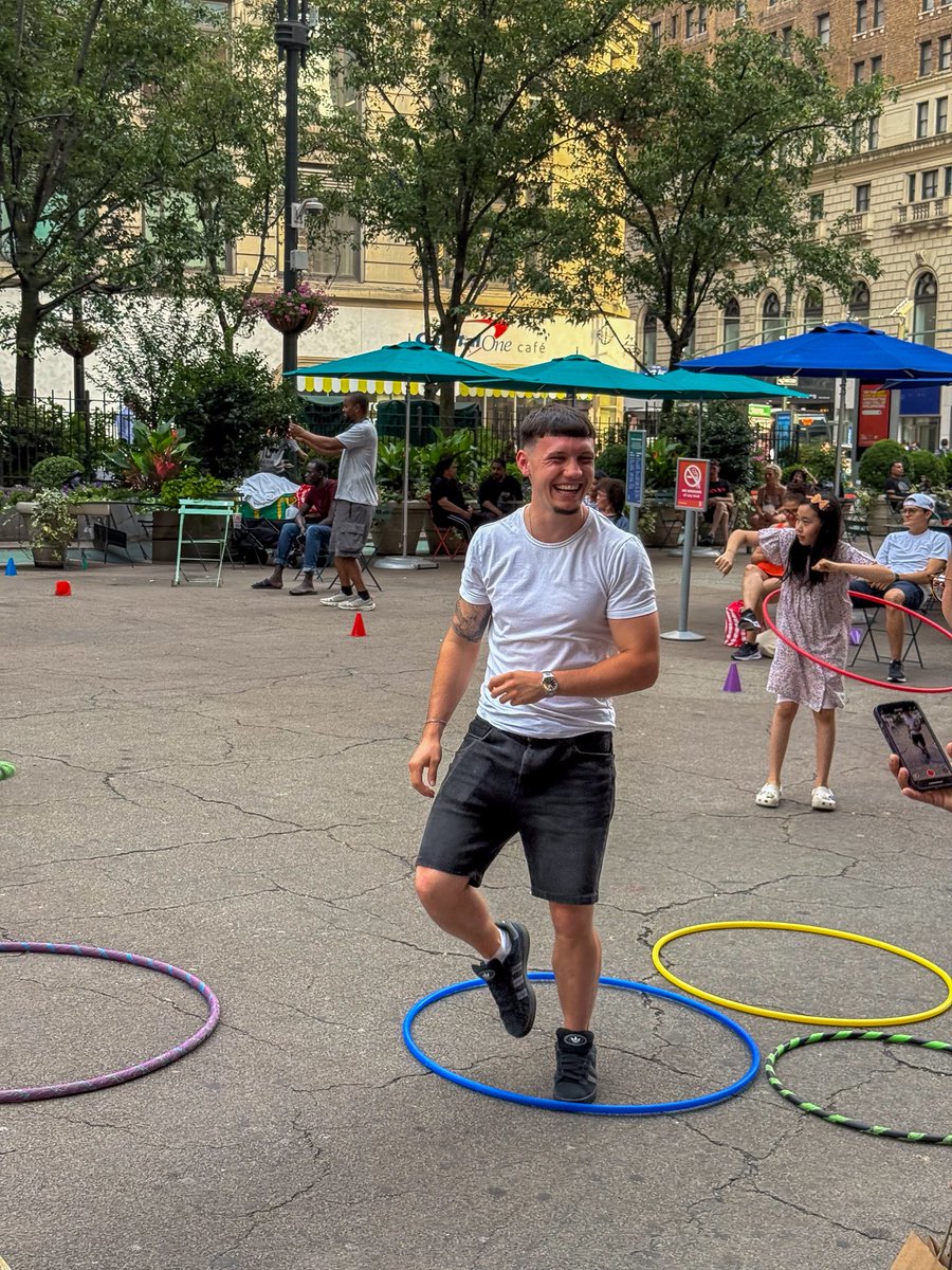 34th Street tweet media