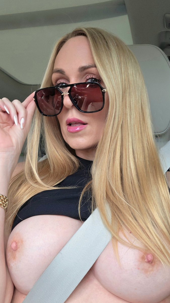 Sierra Spunk 💦 tweet media