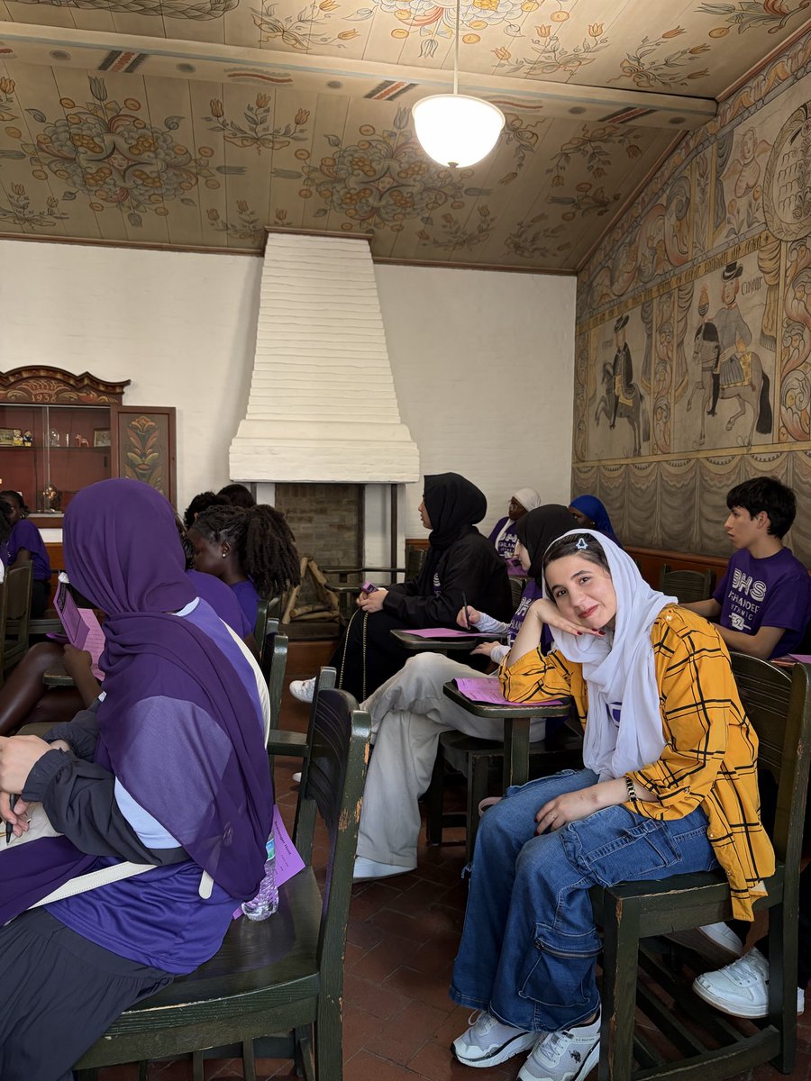 BHS_ESL's tweet photo. We added to the nationalities in the Nationality Rooms at Pitt’s Cathedral of Learning 🌍 @BHSActivities @mrswells_BWSD @bwhitfield23 @NRIEPpitt https://t.co/Z7iwVuLKJD