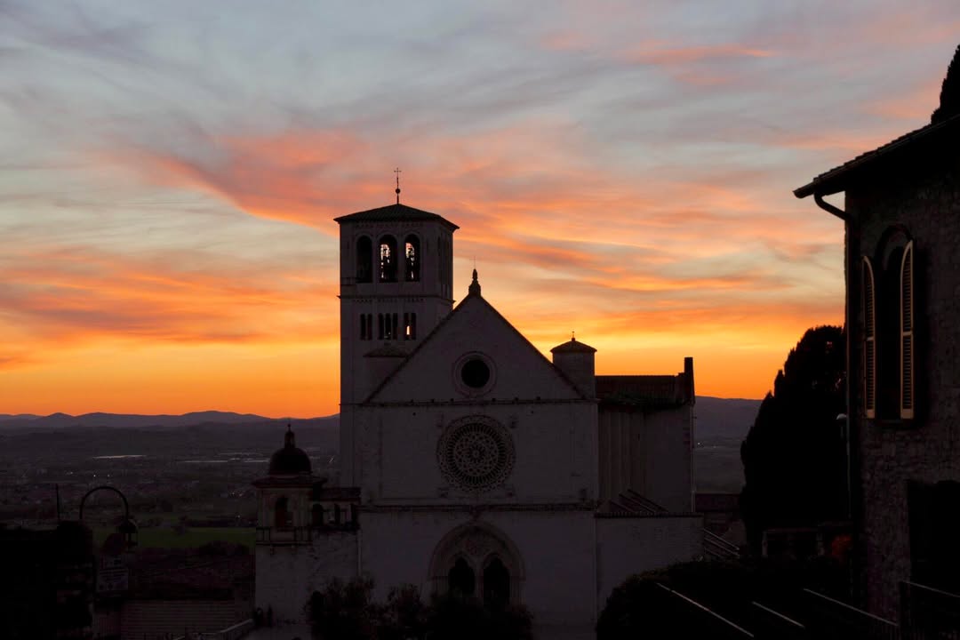 Assisi Italy tweet media