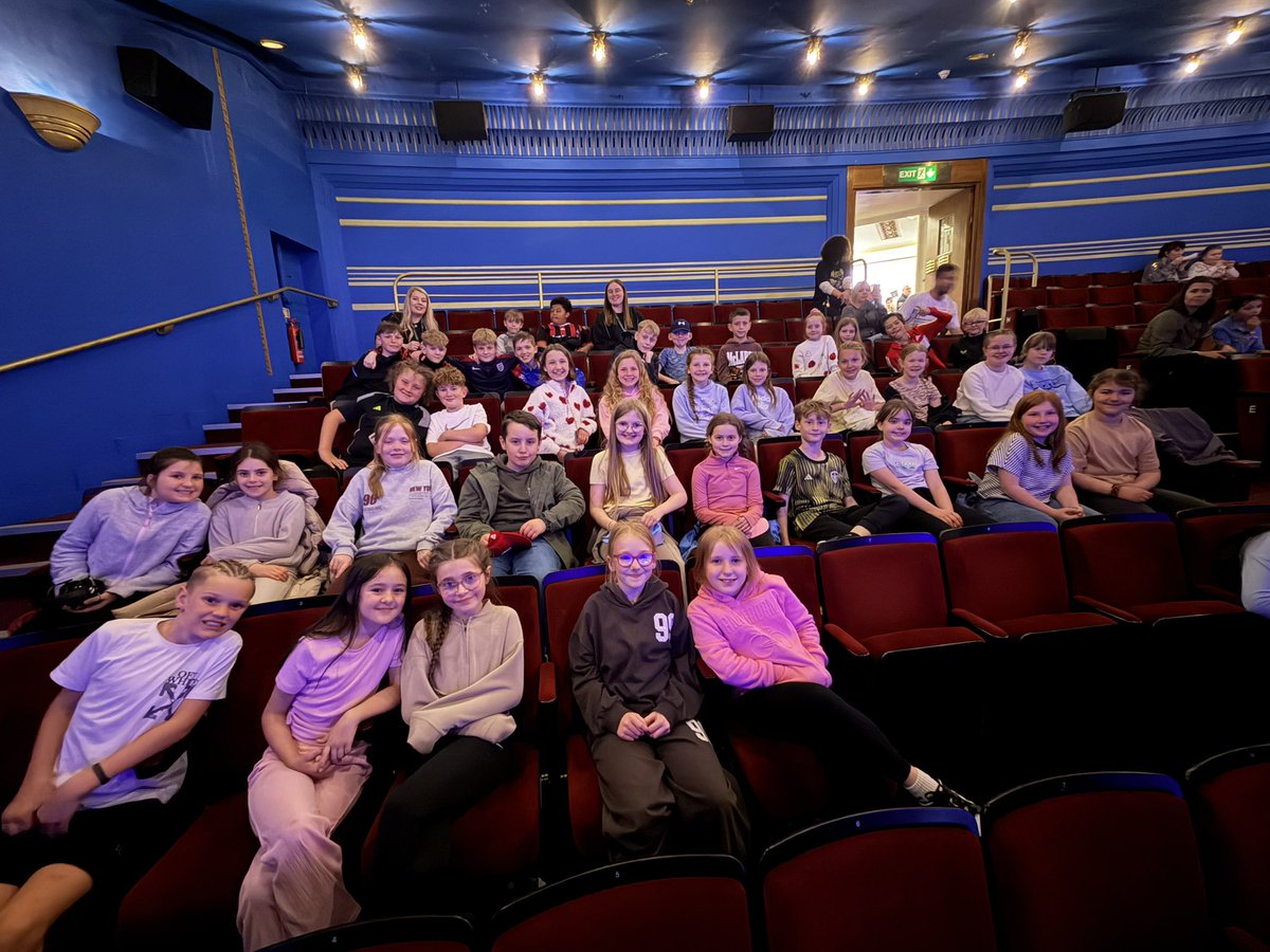 Dane Royd J&I School tweet media