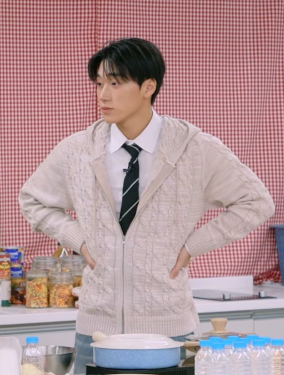 🎀산𓂂˚˖·🍓🍰 tweet media