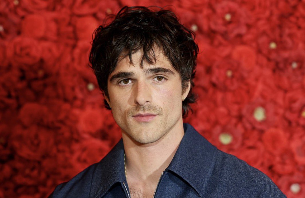 Reel Updates tweet media