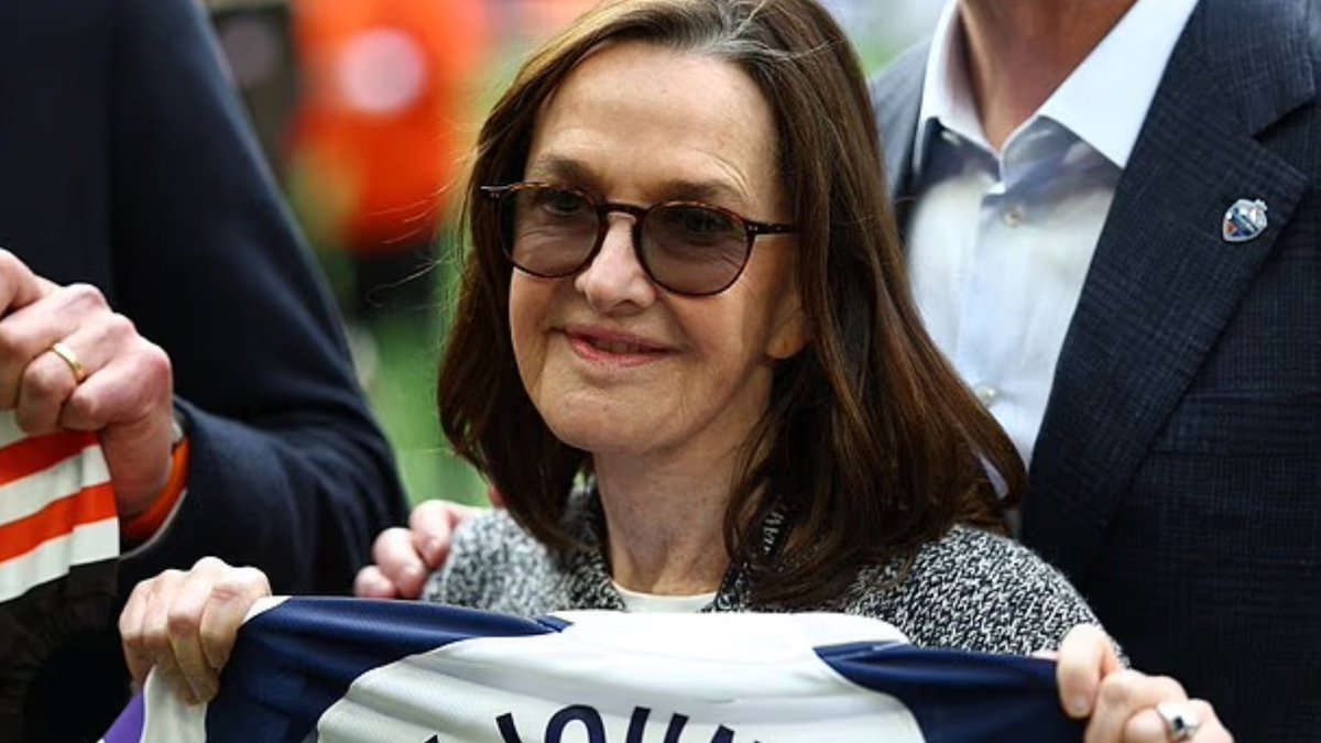 GaryRWard's tweet image. The Lewis family remain committed as Tottenham owners.

Vivienne Lewis and her son-in-law Nick Beucher have become the key ownership figures since Spurs ousted chairman Daniel Levy.

There have been flurries of takeover claims in seven months since Levy’s exit but sources close