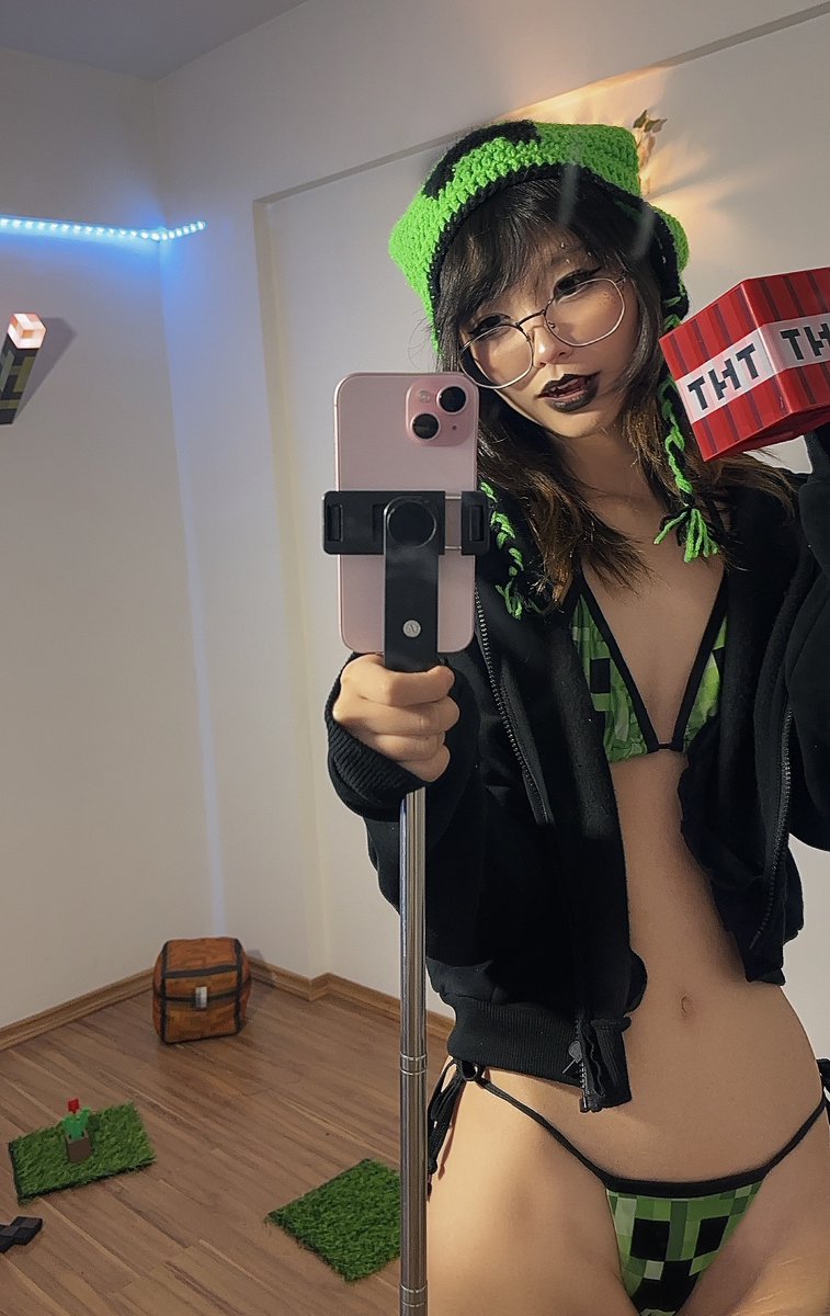 Miidari 🍓 tweet media