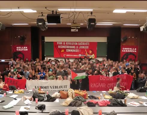 FRANCIA: CONGRESSO PER LA RICOSTITUZIONE DELLA GIOVENTÙ COMUNISTA

(Traduzione non ufficiale da The Red Herald)

perlademocraziapopolare.com/francia-congre…