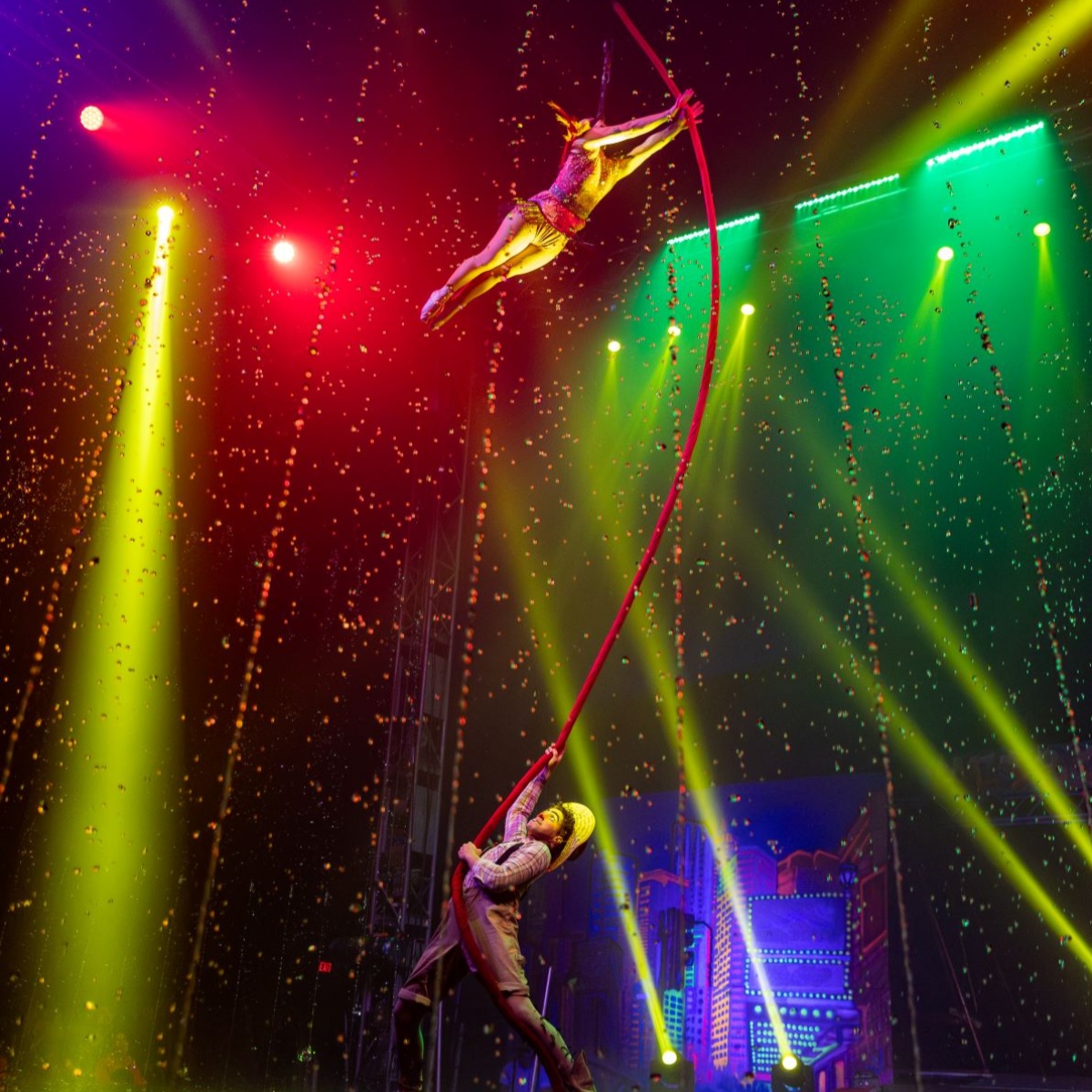 UTStateFairpark's tweet photo. ⭐GIVEAWAY TIME!⭐
Cirque Italia “Metropolis”  Water Circus is coming to The Fairpark with their all-new “Metropolis” show! We're giving away a Family 4-Pack  for EACH DAY they are here!
April 17–20
To enter, Follow us (on any social) and like this post
Winners announced soon! https://t.co/IgI1hngop2