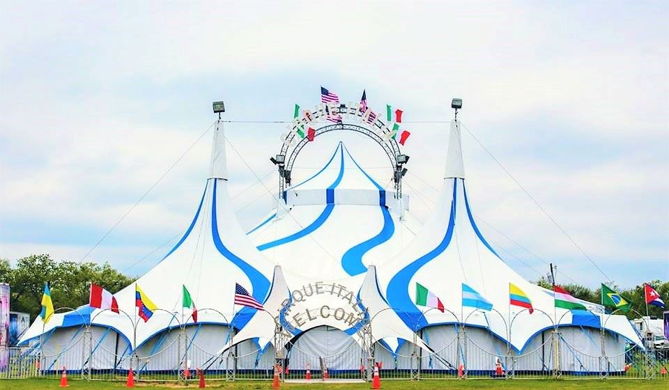 UTStateFairpark's tweet photo. ⭐GIVEAWAY TIME!⭐
Cirque Italia “Metropolis”  Water Circus is coming to The Fairpark with their all-new “Metropolis” show! We're giving away a Family 4-Pack  for EACH DAY they are here!
April 17–20
To enter, Follow us (on any social) and like this post
Winners announced soon! https://t.co/IgI1hngop2