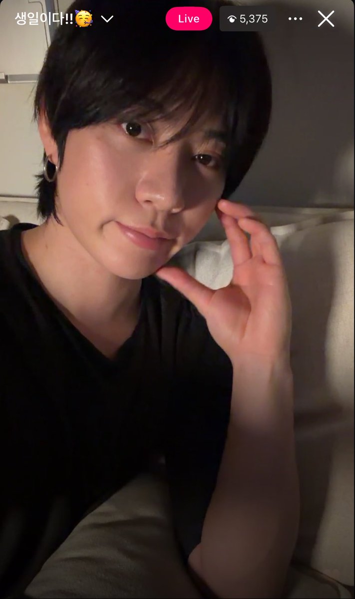 bemyhyunmin's tweet photo. Happiest Birthday,  my love! ✨🥳 https://t.co/QoenU7EVc9