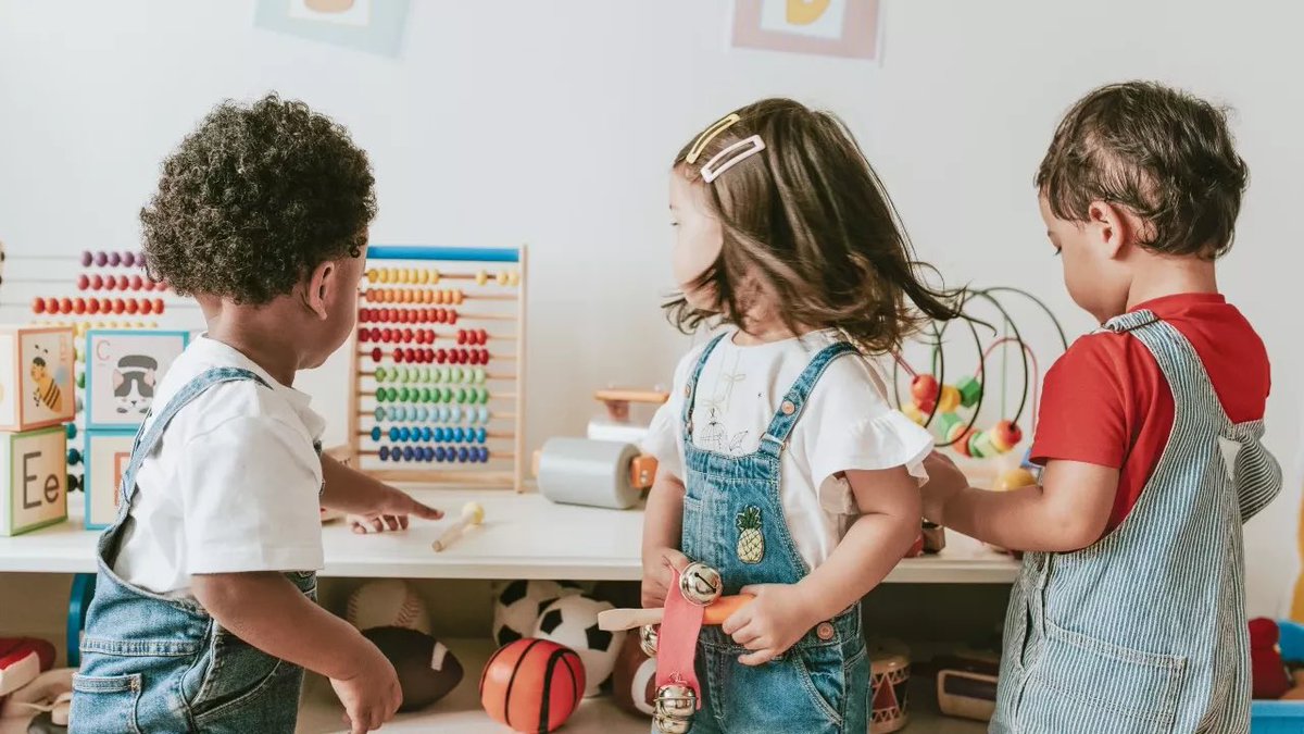 venerandamanzano.com
Deberíamos ejercer la igualdad conjuntamente implicando a los géneros  diferentes.