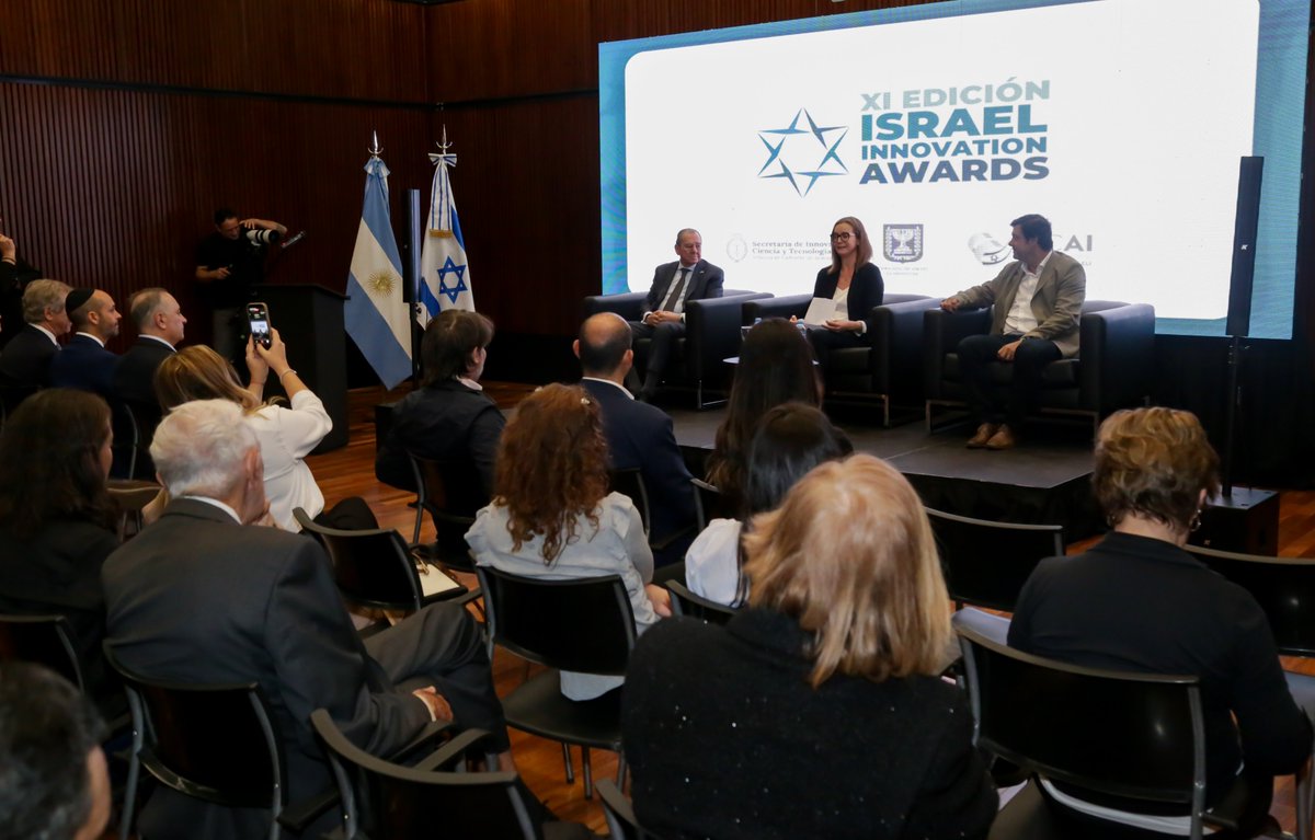 Darío Genua tweet media