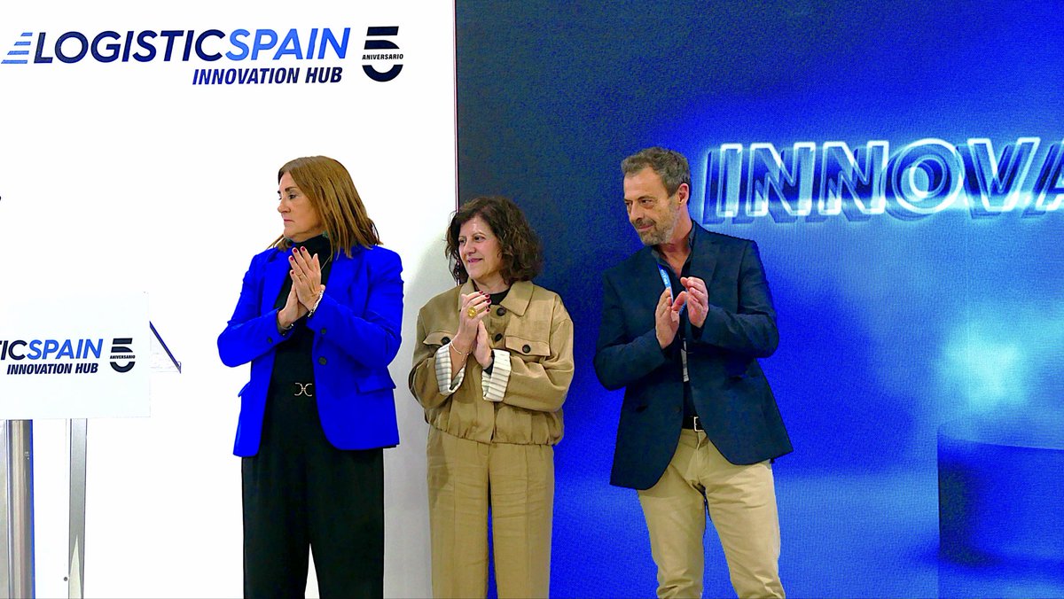 VOX_CiudadGuada's tweet photo. 🚛✨ Clausura de la V edición de #LogisticSpain una cita clave que consolida a #Guadalajara como referente en el presente y futuro de la logística, a nivel nacional e internacional 🌍📦
🟢 El primer teniente de alcalde, Javier Toquero, ha participado en la entrega de premios 🏆 https://t.co/iOI4h2jQn4