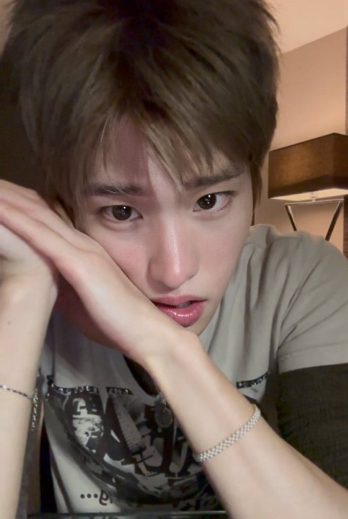 babymeoww tweet media