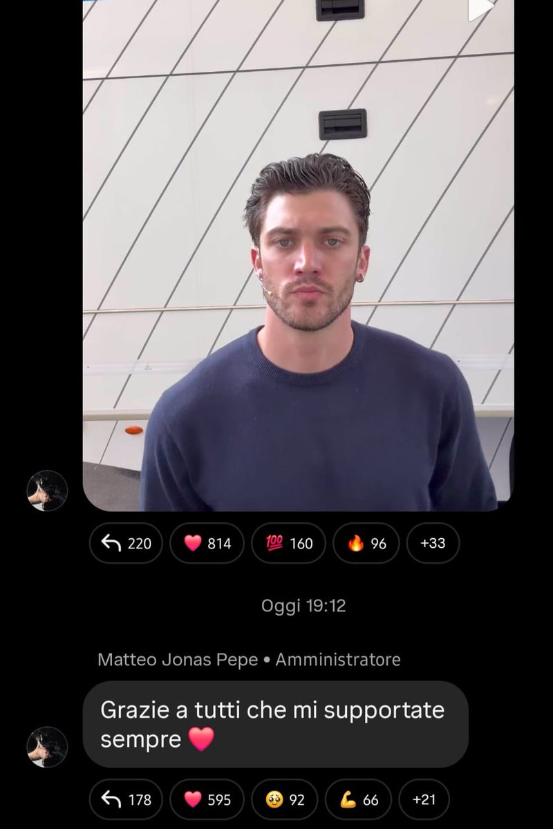 to54202's tweet photo. Ma che carinoooo 🥲 #jonita https://t.co/DNfnYqSin9