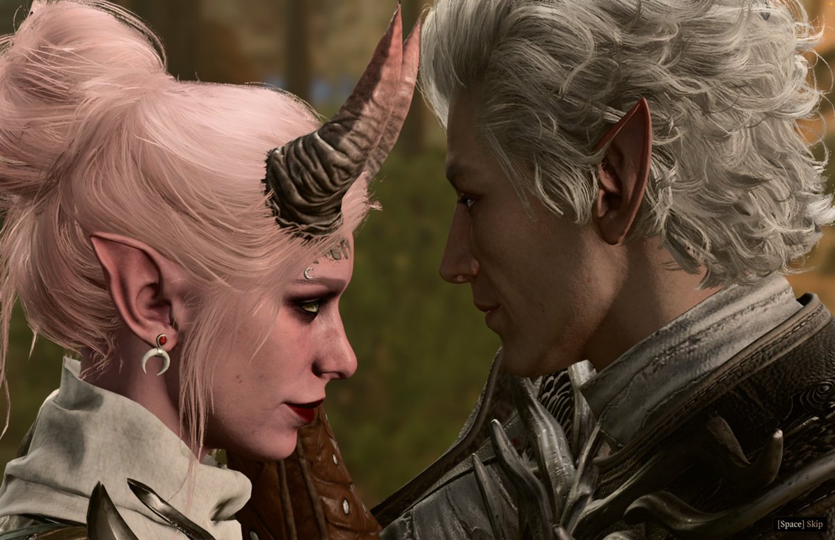 ladeguett's tweet photo. @starlesstides I have many campaigns 😅 I usually finish one before starting other. 
I’ve made an OC to romance each companion so I have a lot https://t.co/RjAsyY5V3u