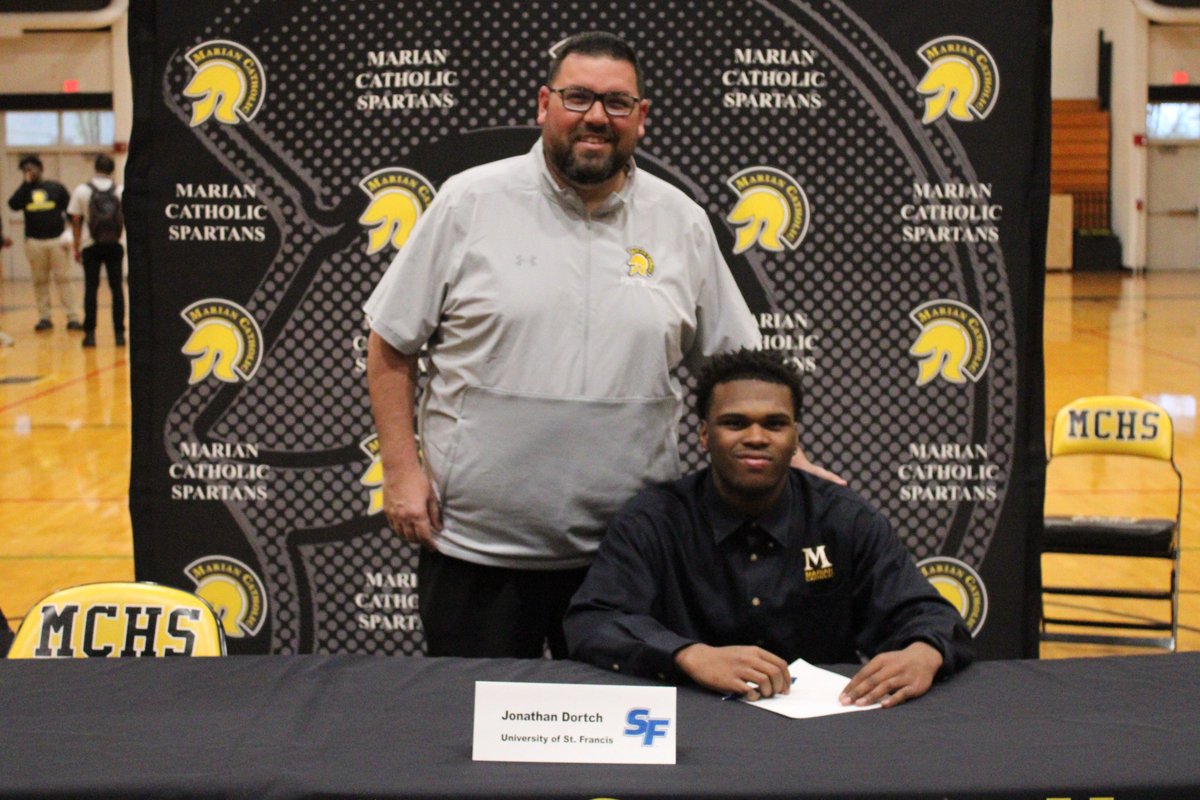 Marian Catholic Athletics tweet media