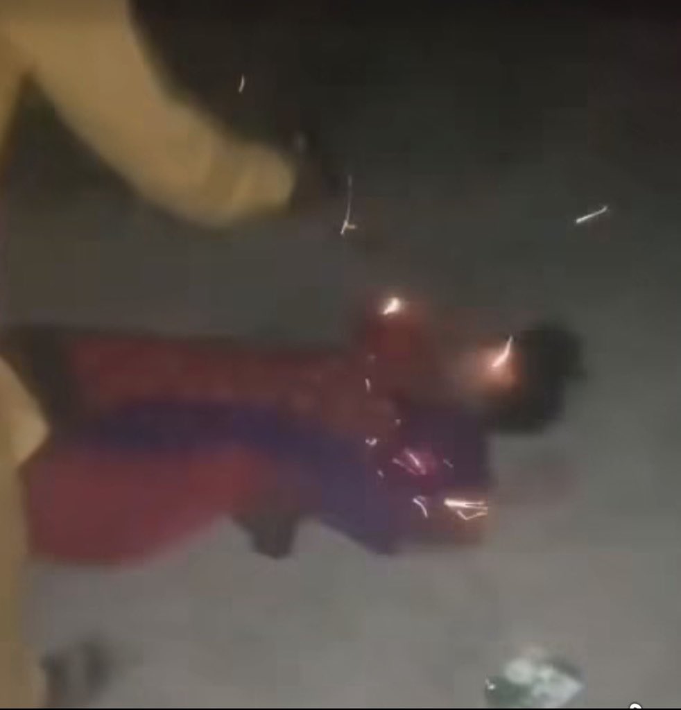 جب تک اس گندے نظام سے اور اس گندے نظام کے حمایتیوں سے لڑائی نہیں لڑی جائے گی کوئی بیٹی کسی کی عزت محفوظ نہیں رہے گی۔