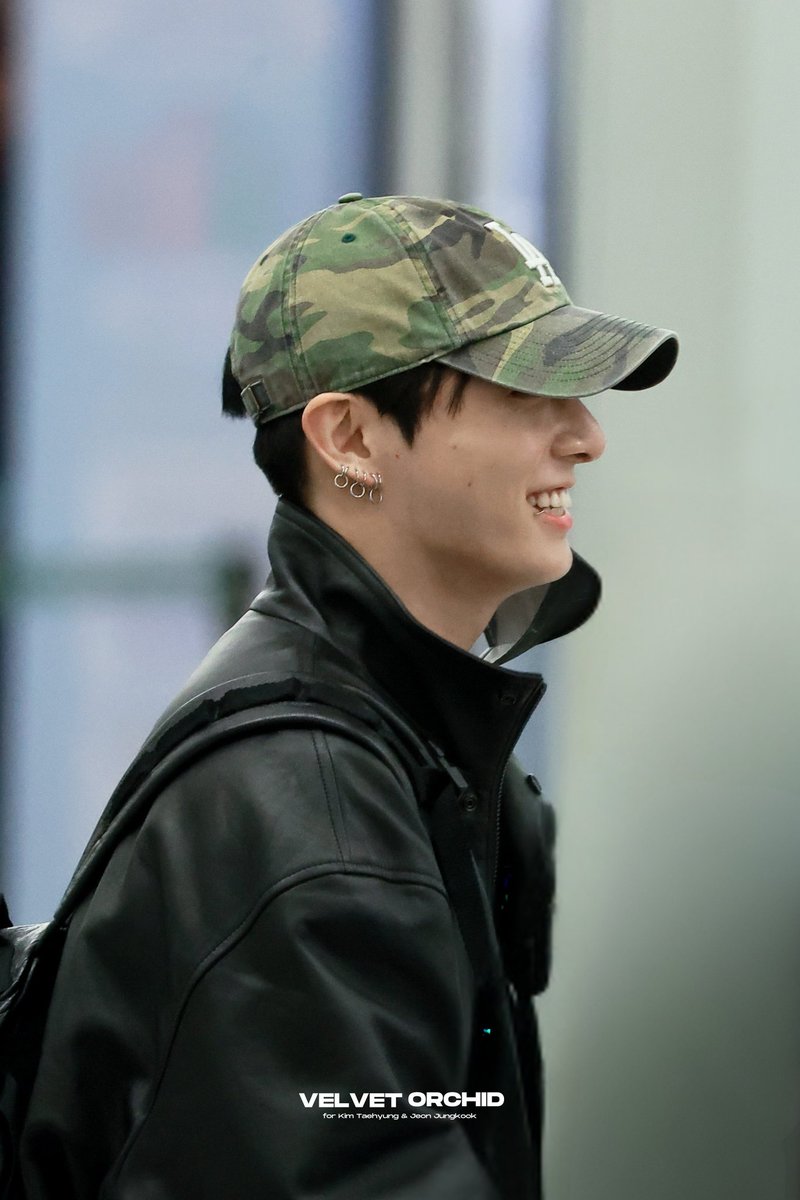 Velvet Orchid tweet media